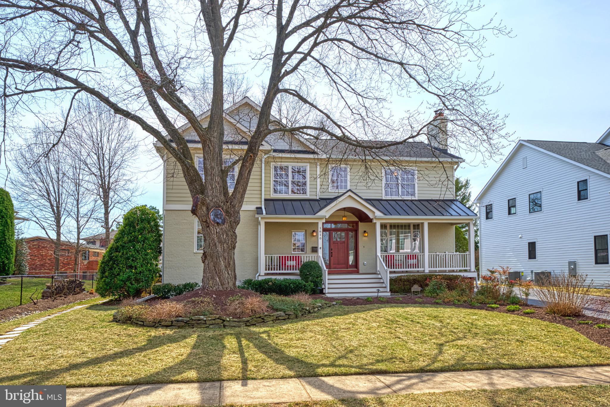 1610 WOODMOOR LANE