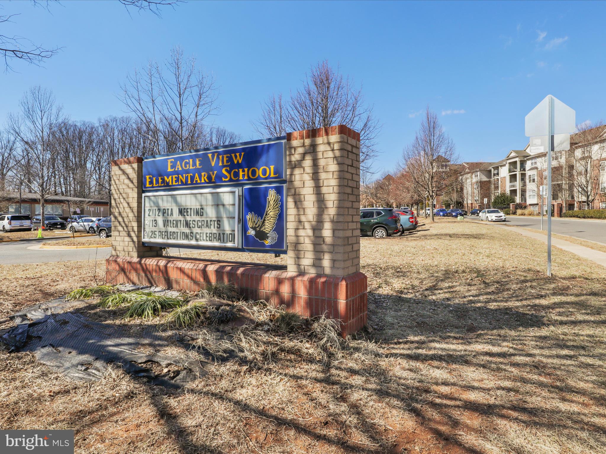 4499 MONMOUTH STREET