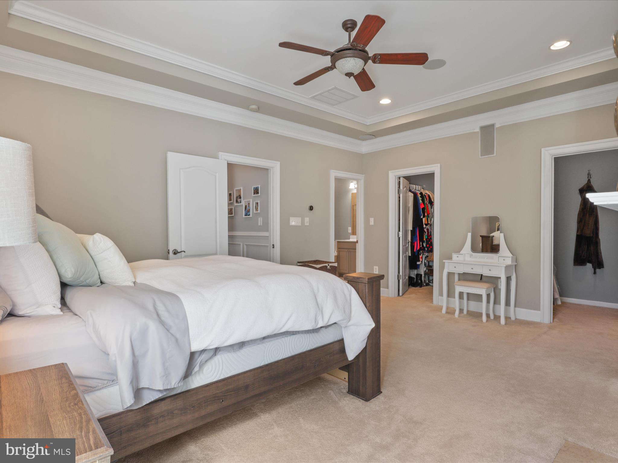 4499 MONMOUTH STREET