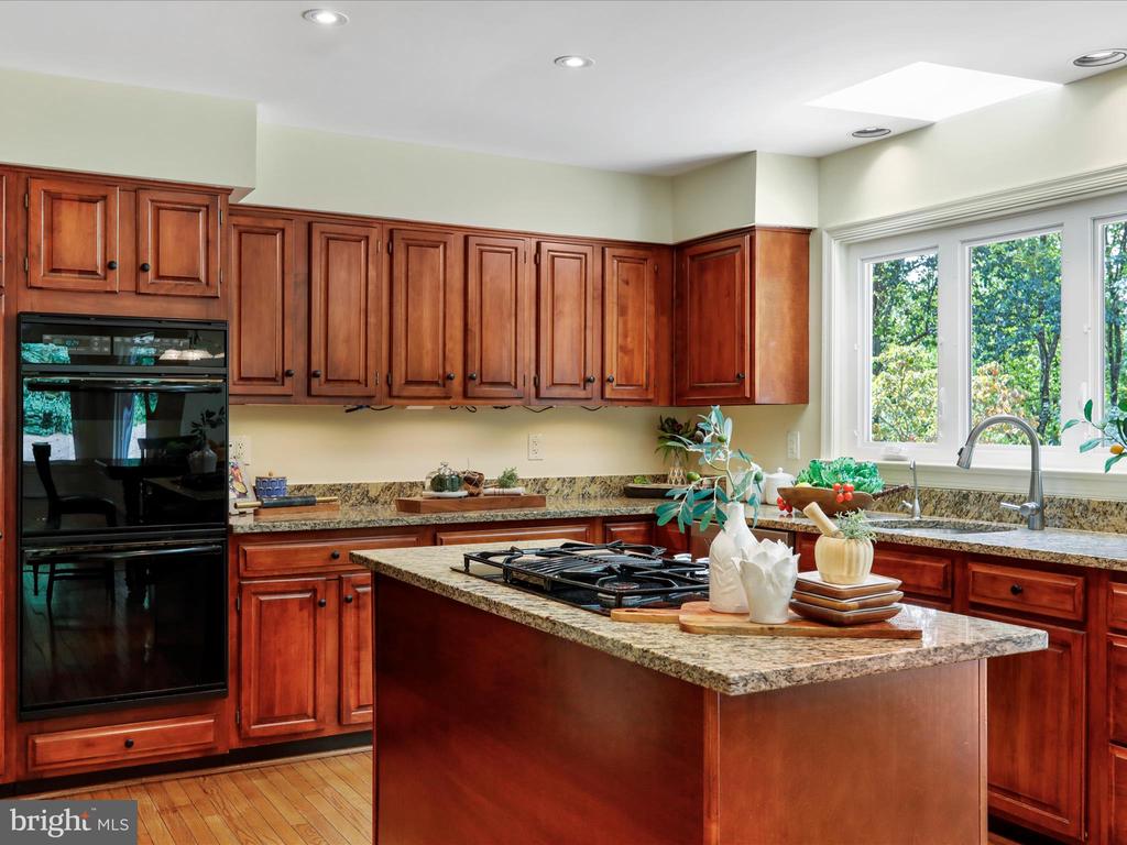 1350 HUNTER MILL ROAD