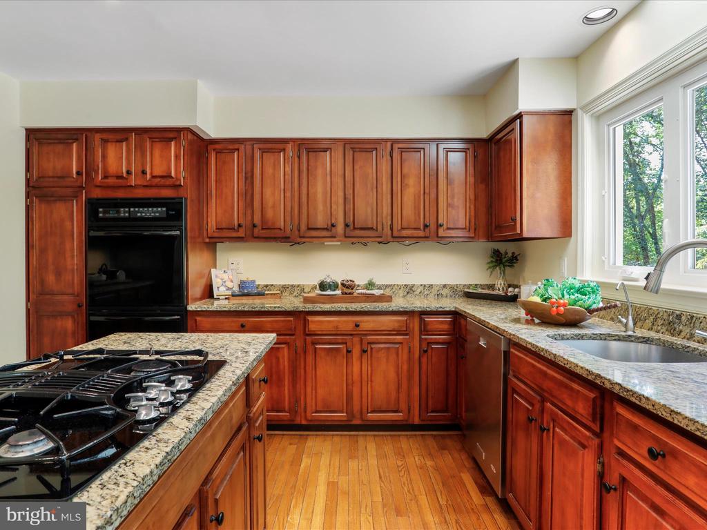 1350 HUNTER MILL ROAD