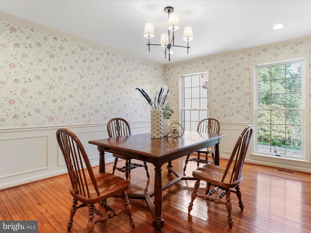 1350 HUNTER MILL ROAD