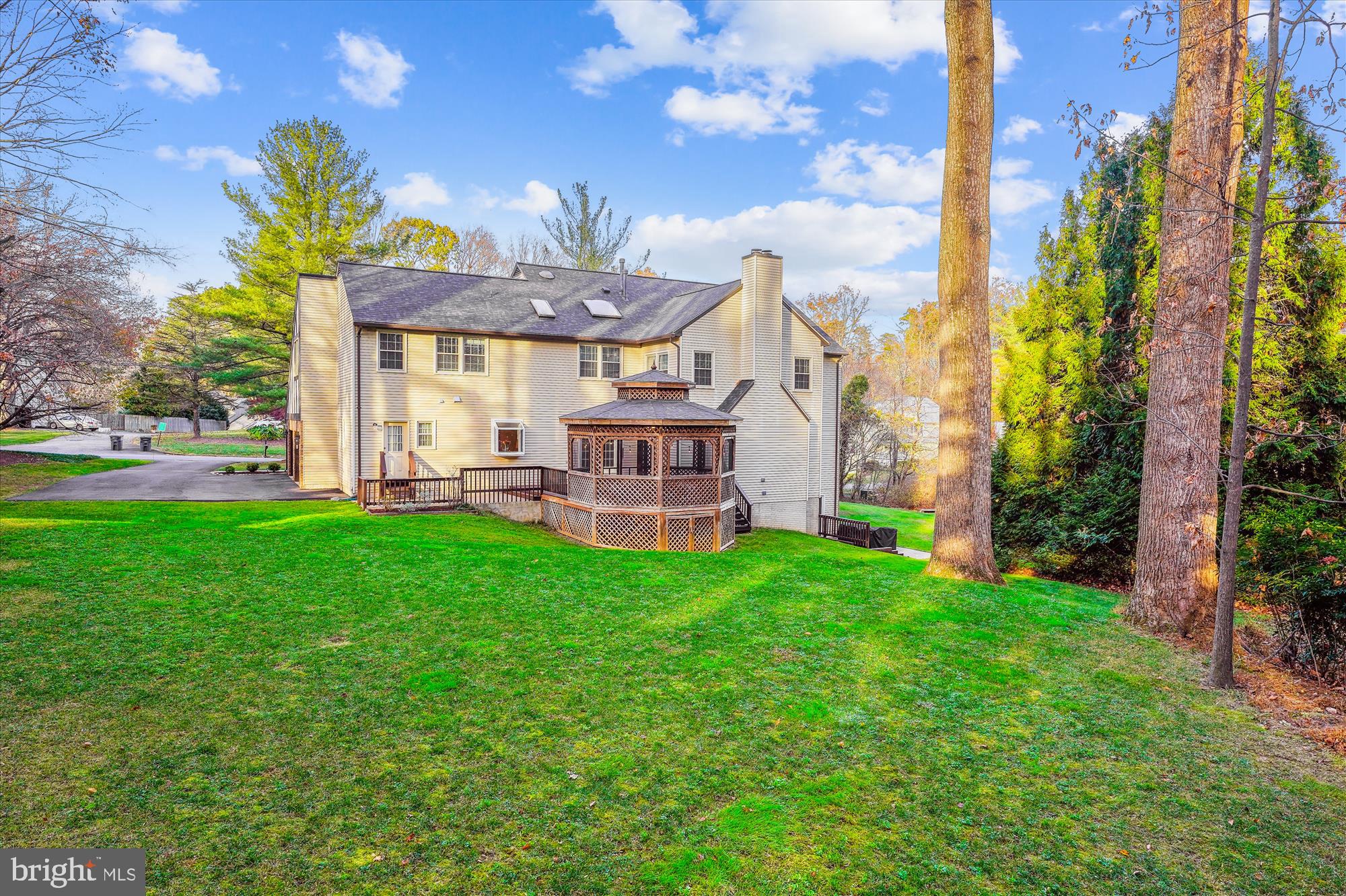 10319 HICKORY FOREST DRIVE