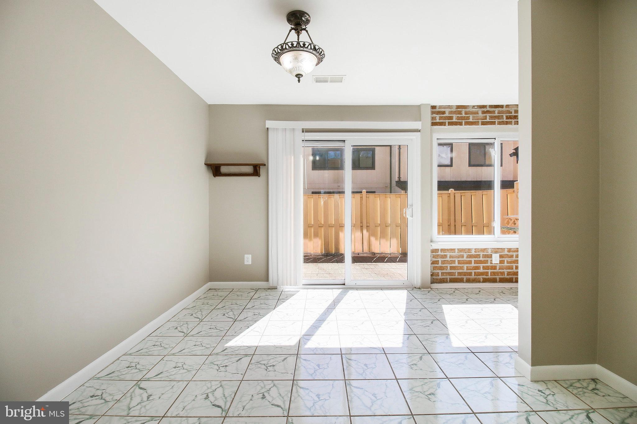 3102 BABASHAW COURT