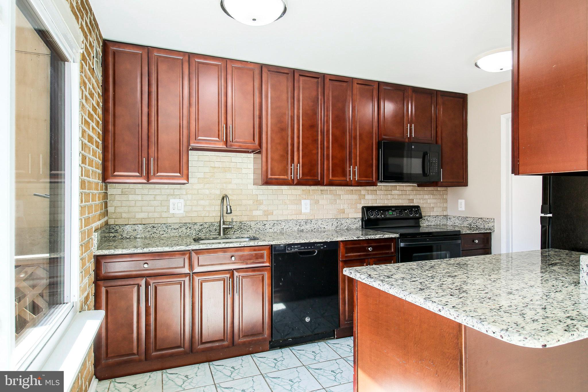 3102 BABASHAW COURT