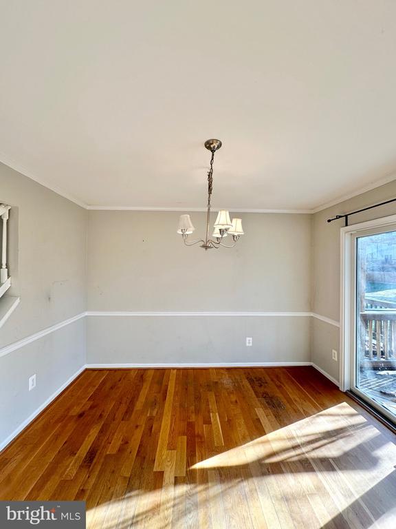 3888 MOHR OAK COURT