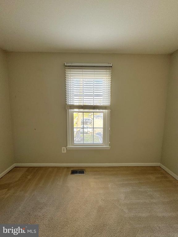 3888 MOHR OAK COURT