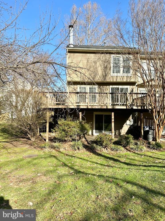 3888 MOHR OAK COURT