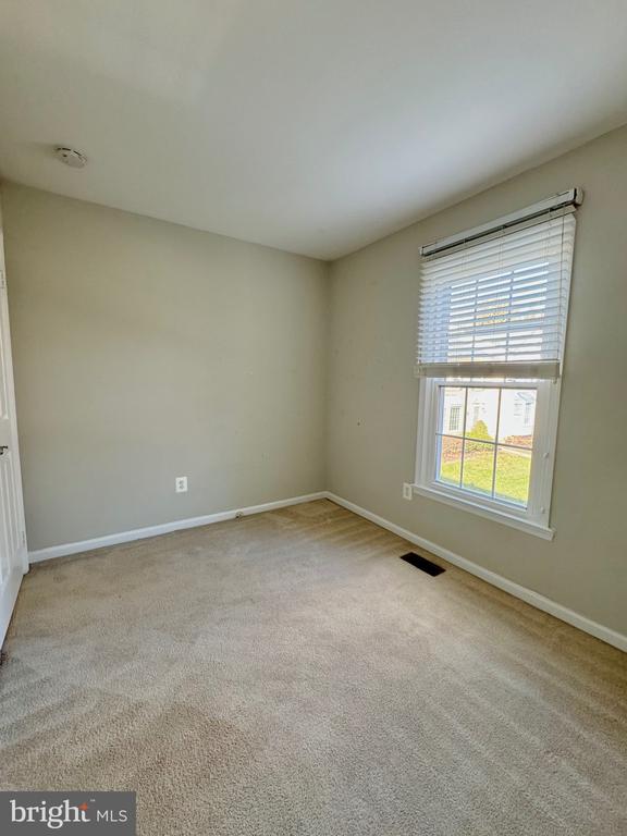 3888 MOHR OAK COURT