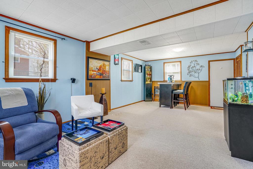 7606 LAURALIN PLACE