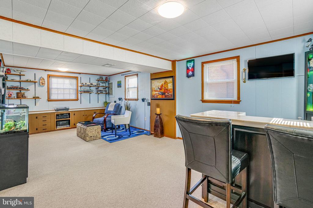 7606 LAURALIN PLACE