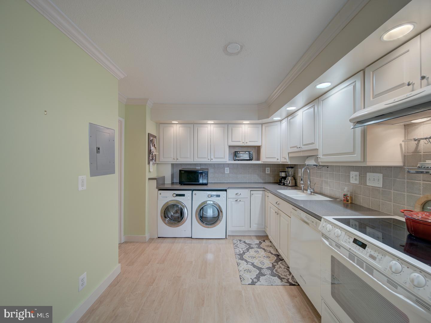 8350 GREENSBORO DRIVE 1008
