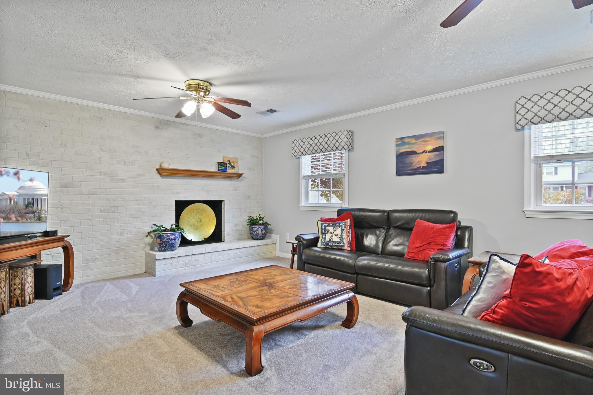 6614 HUNTSMAN BOULEVARD