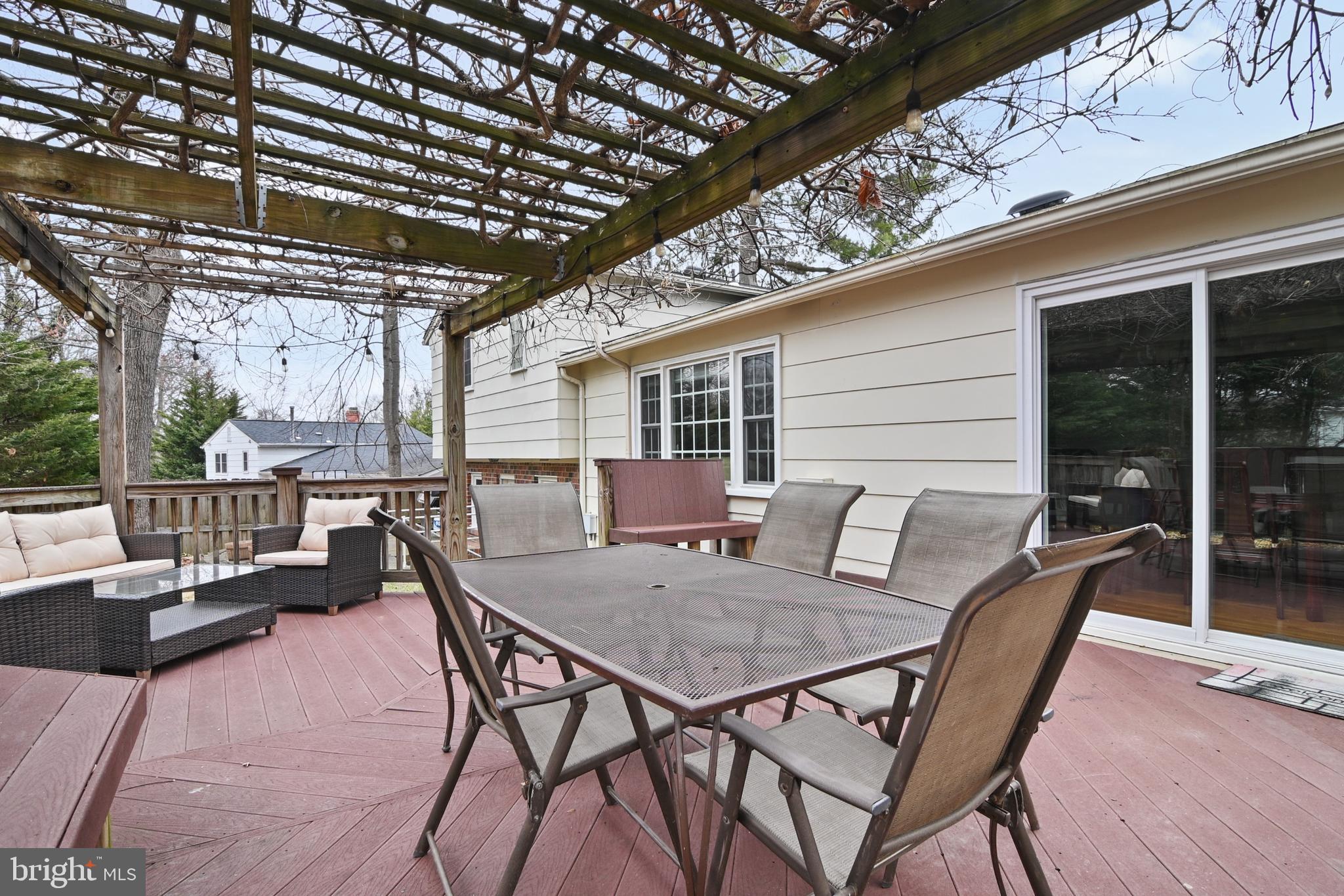 6614 HUNTSMAN BOULEVARD