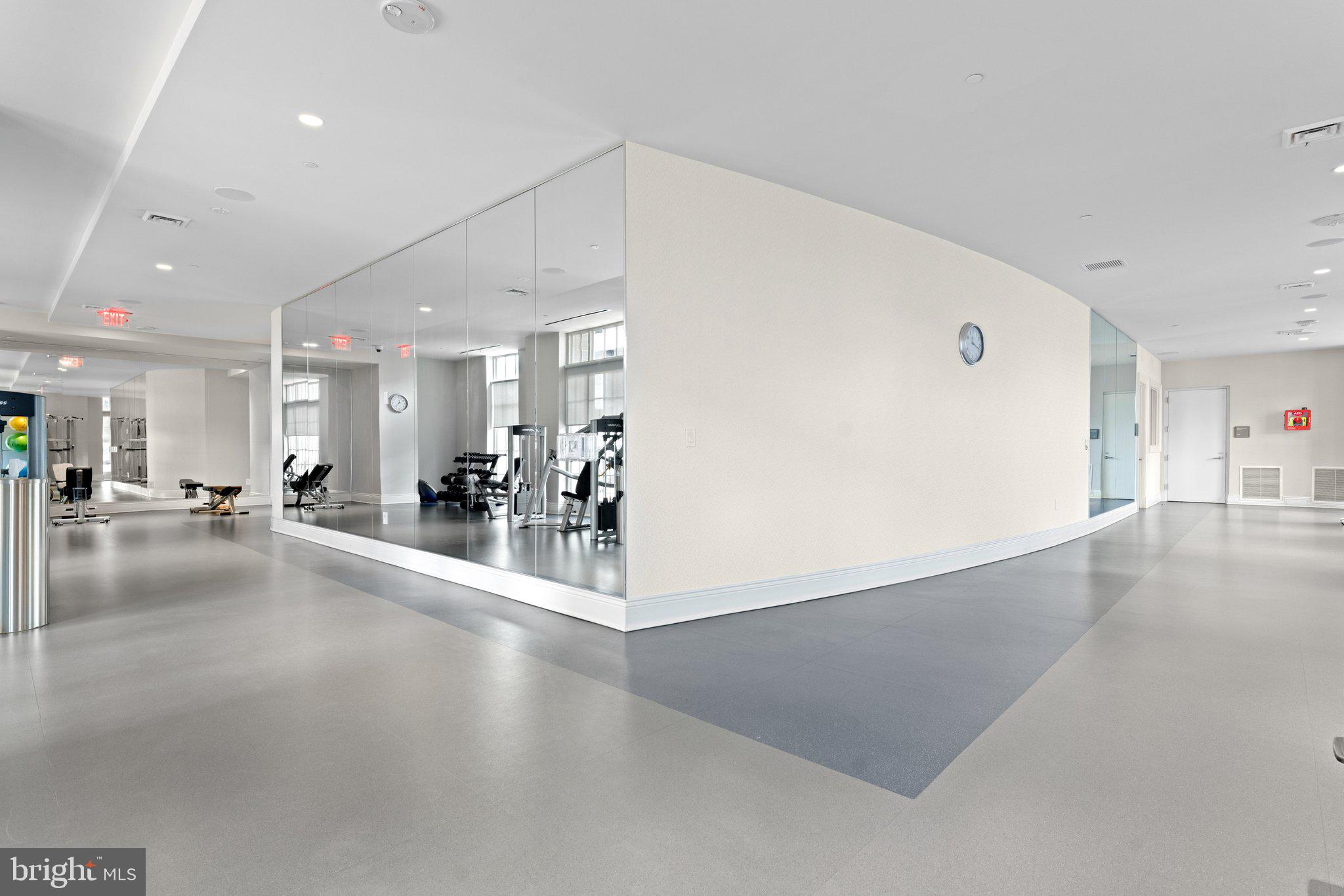 6900 FLEETWOOD ROAD 706