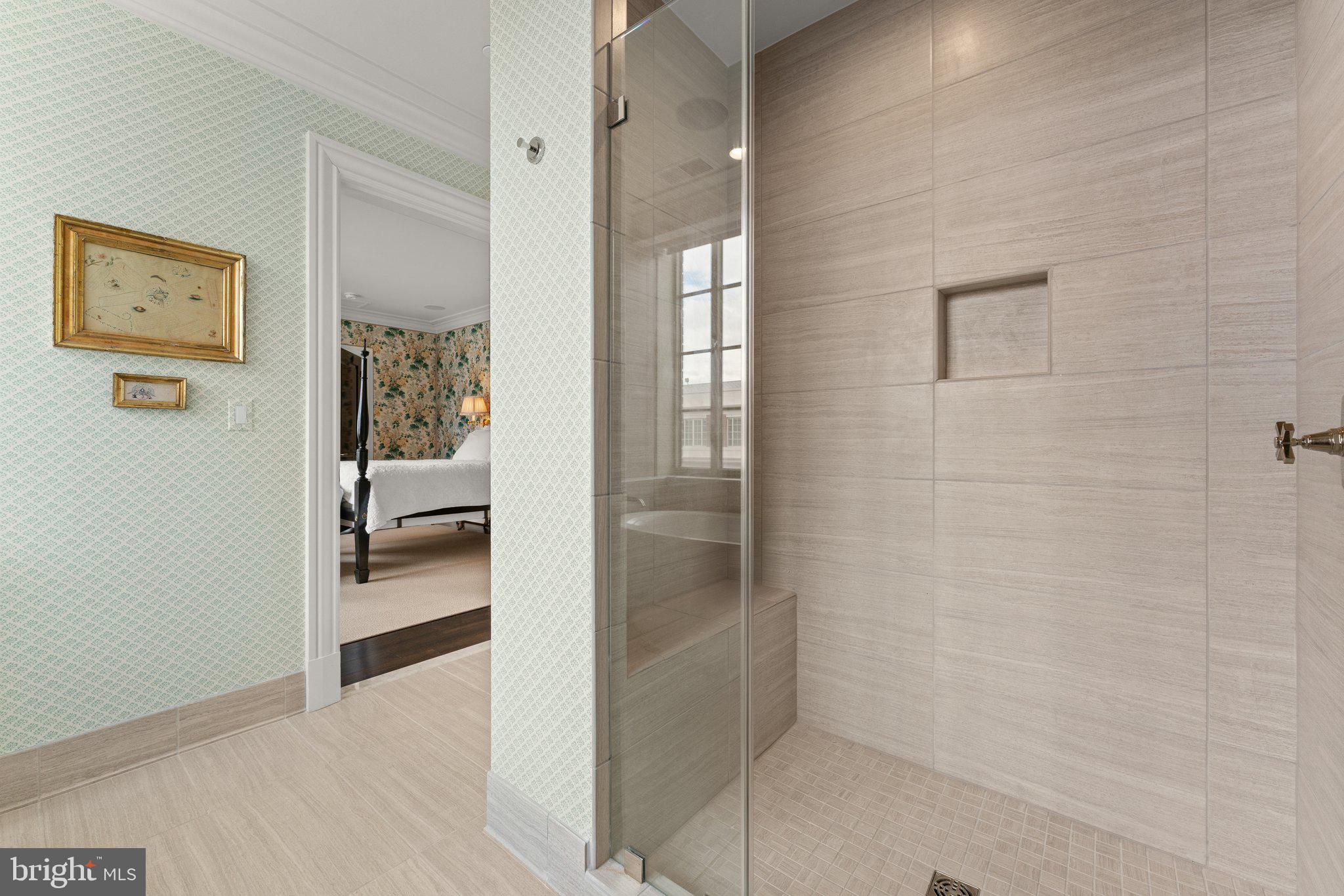 6900 FLEETWOOD ROAD 706