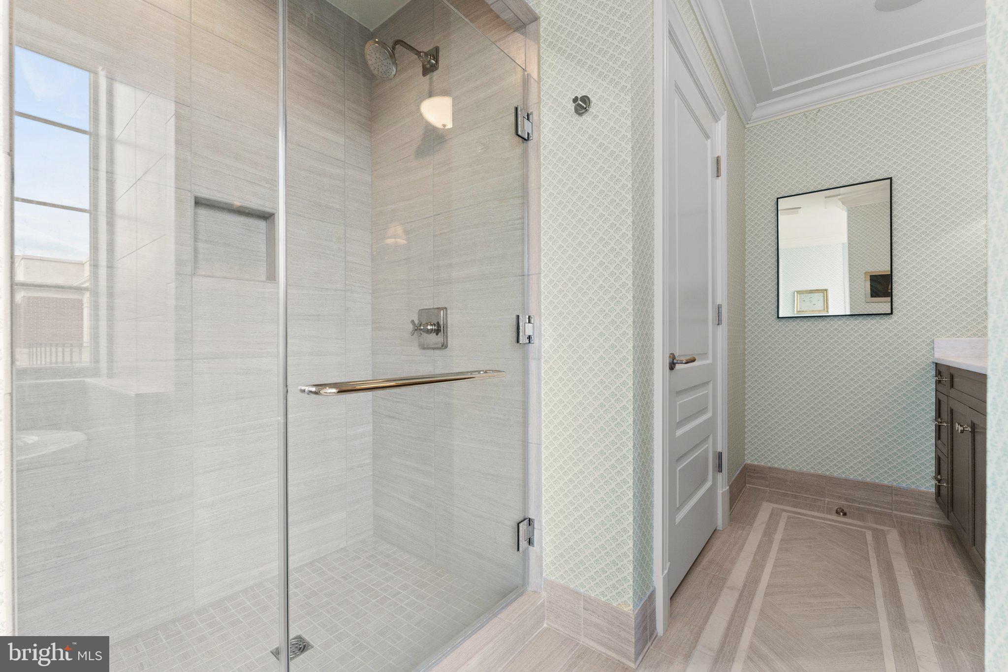 6900 FLEETWOOD ROAD 706