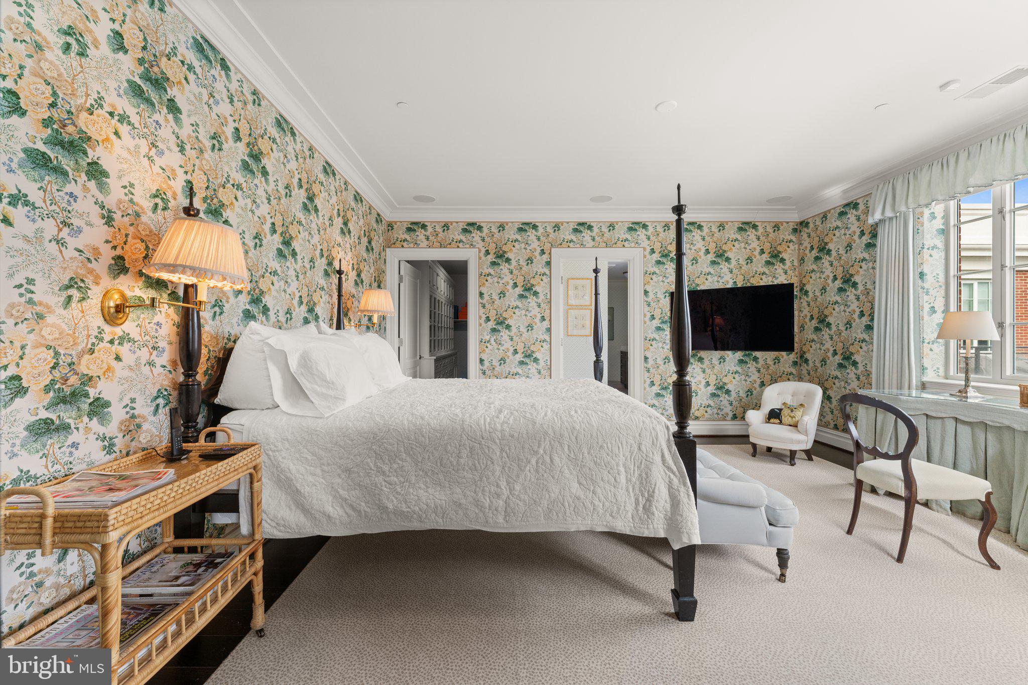 6900 FLEETWOOD ROAD 706