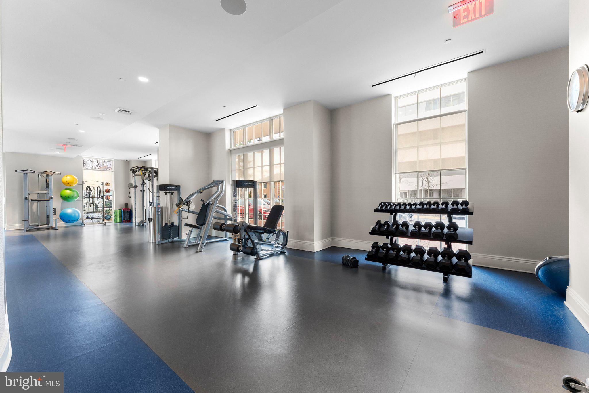 6900 FLEETWOOD ROAD 706