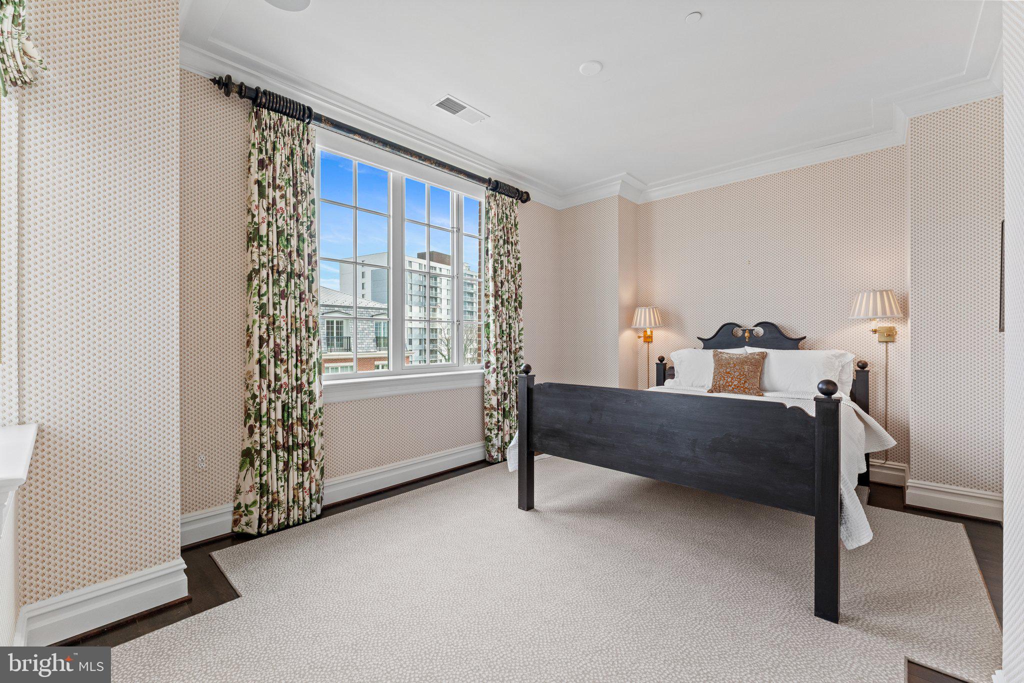 6900 FLEETWOOD ROAD 706