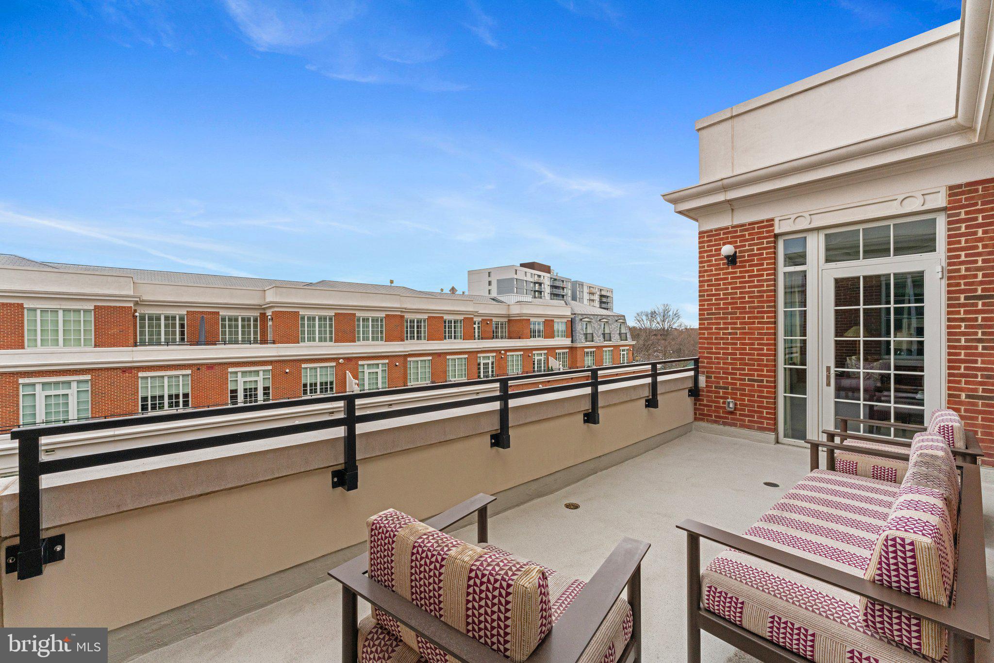 6900 FLEETWOOD ROAD 706