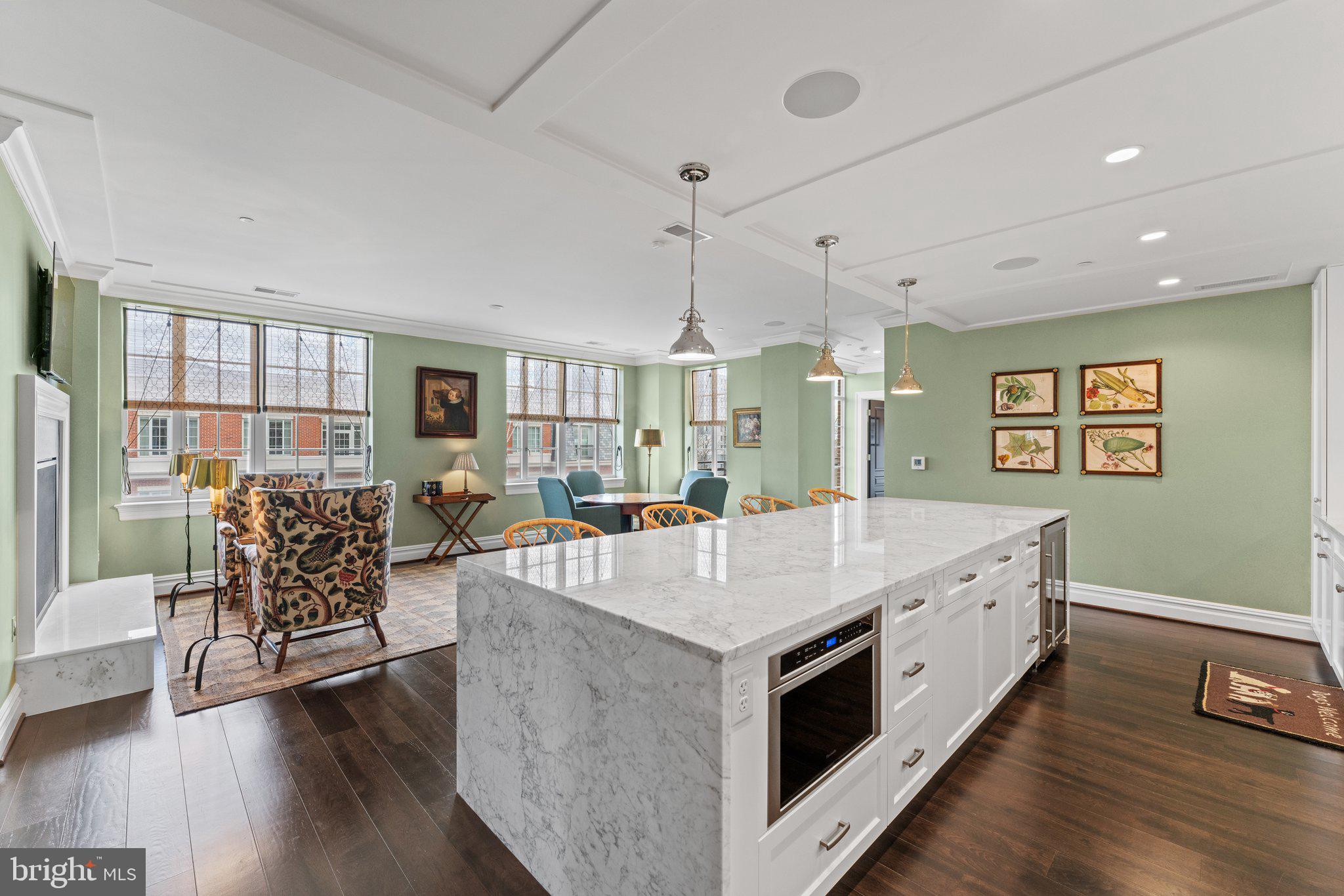 6900 FLEETWOOD ROAD 706