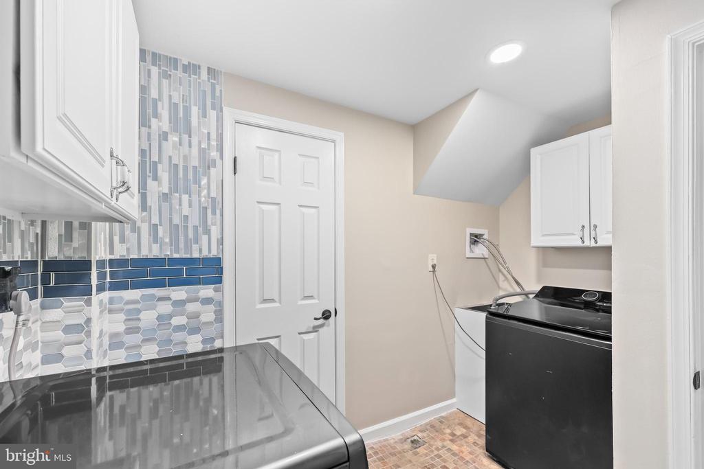 3110 BATTERSEA LANE