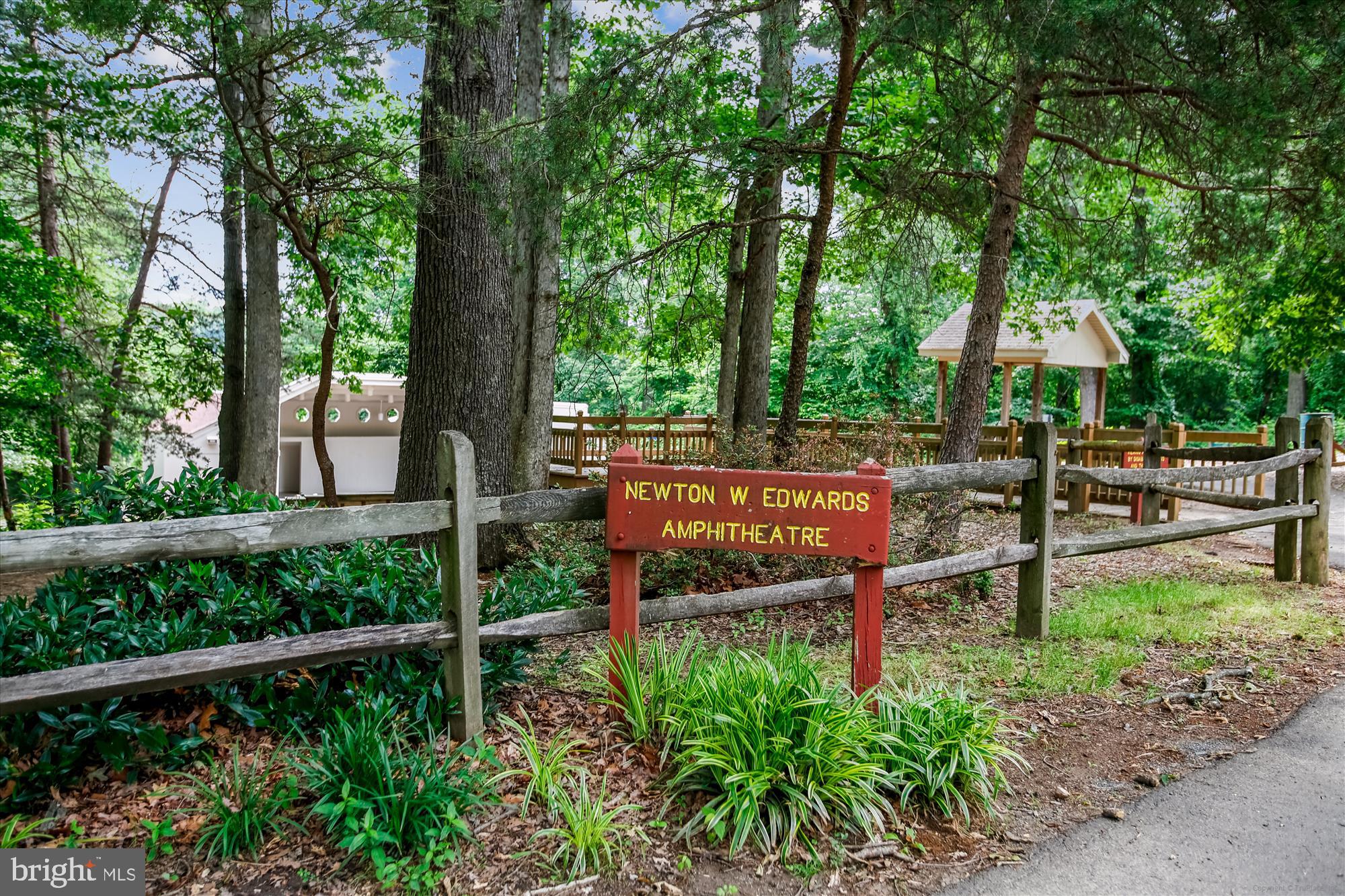 6340 DOGWOOD PLACE