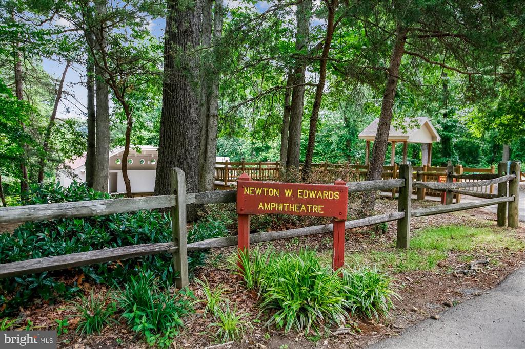 6340 DOGWOOD PLACE