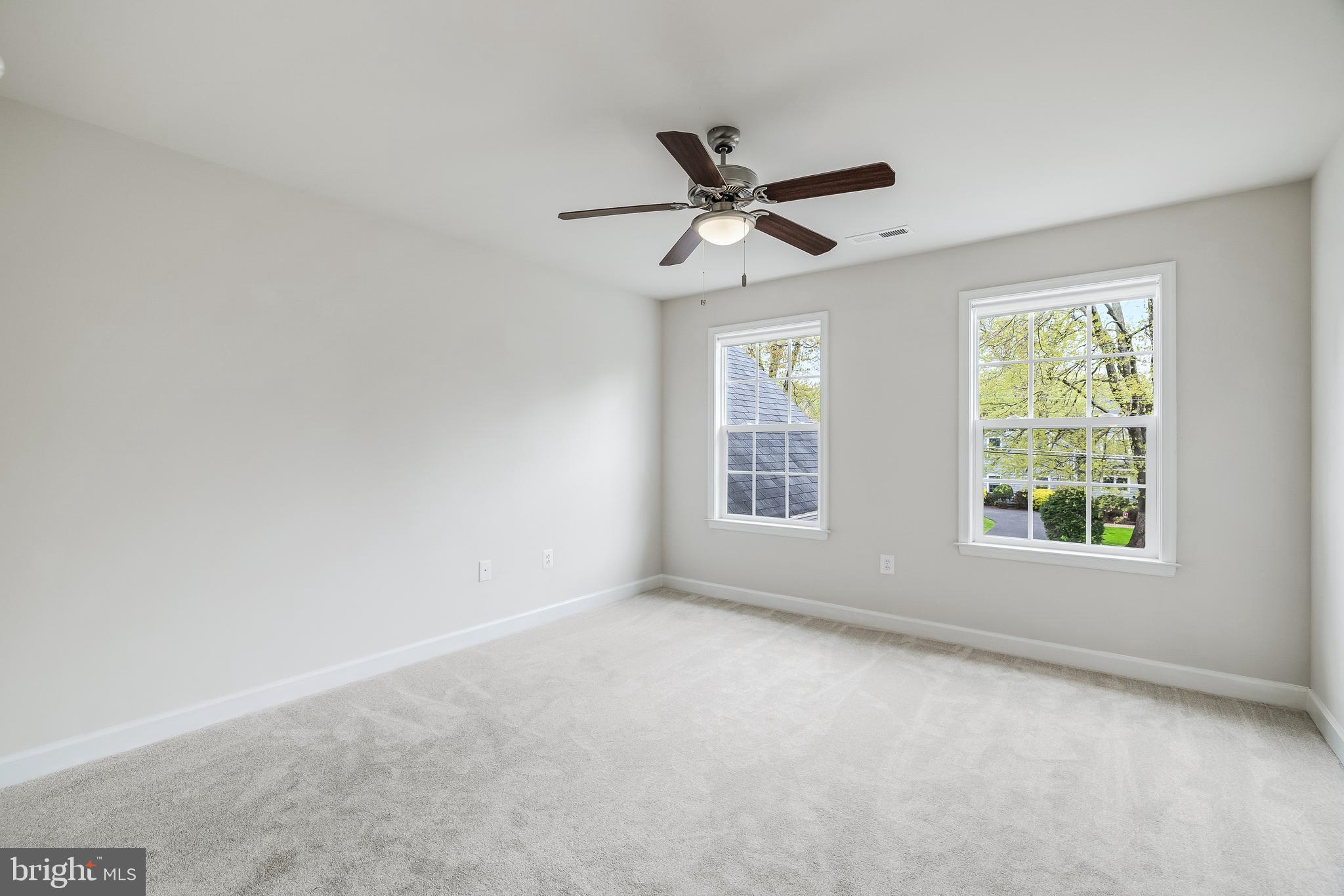 6629 BEACON LANE