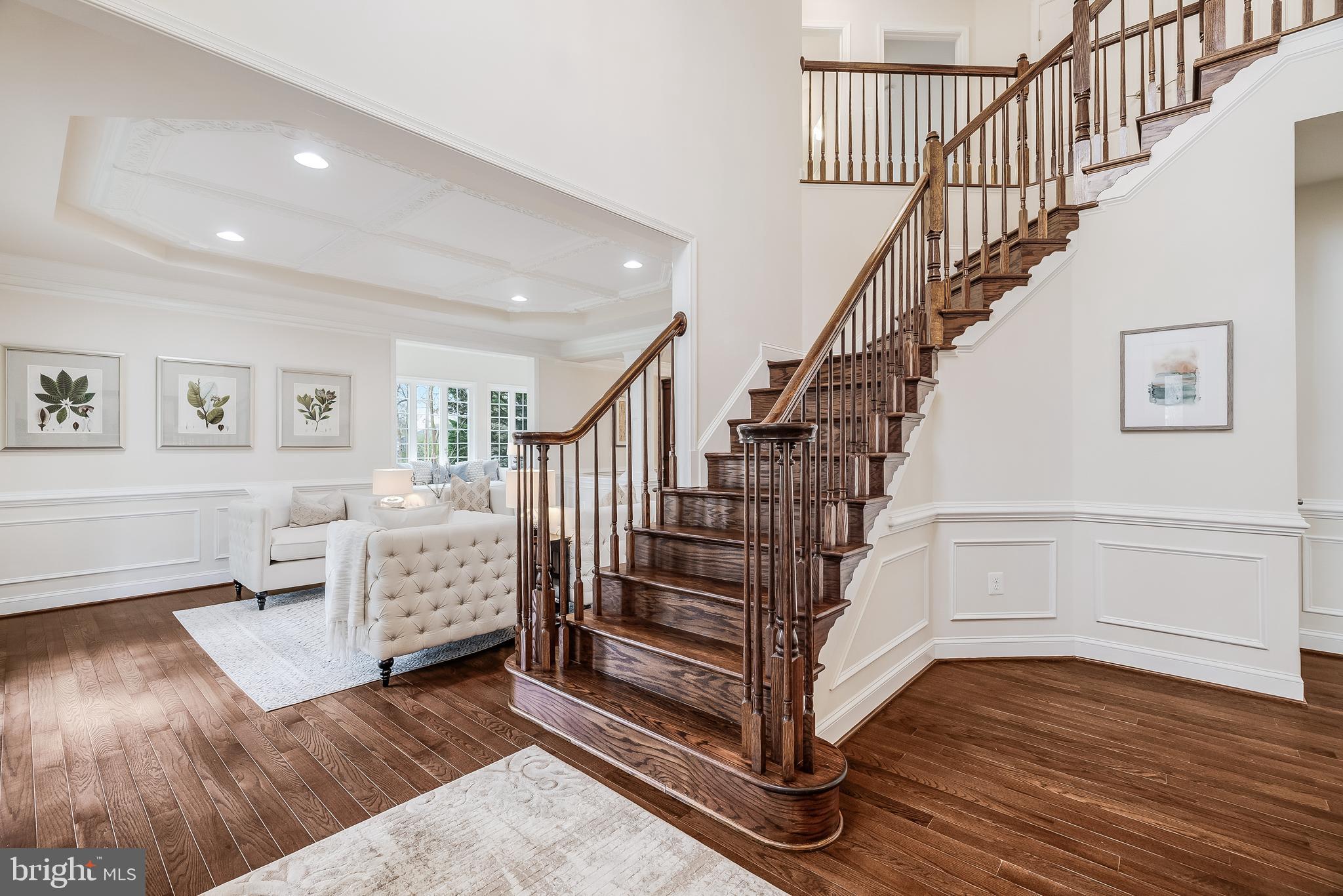 6629 BEACON LANE
