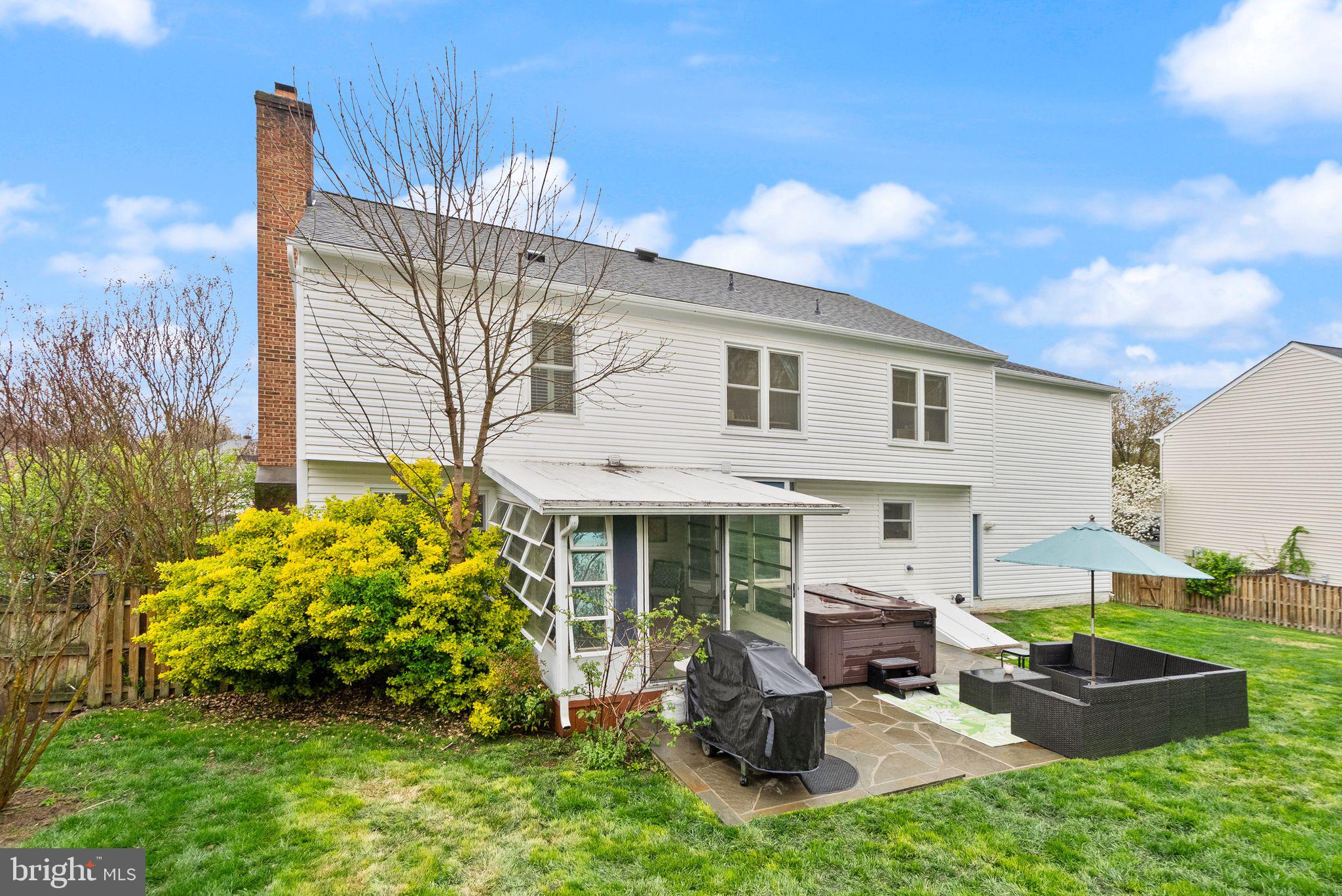 13613 WHITE STONE COURT
