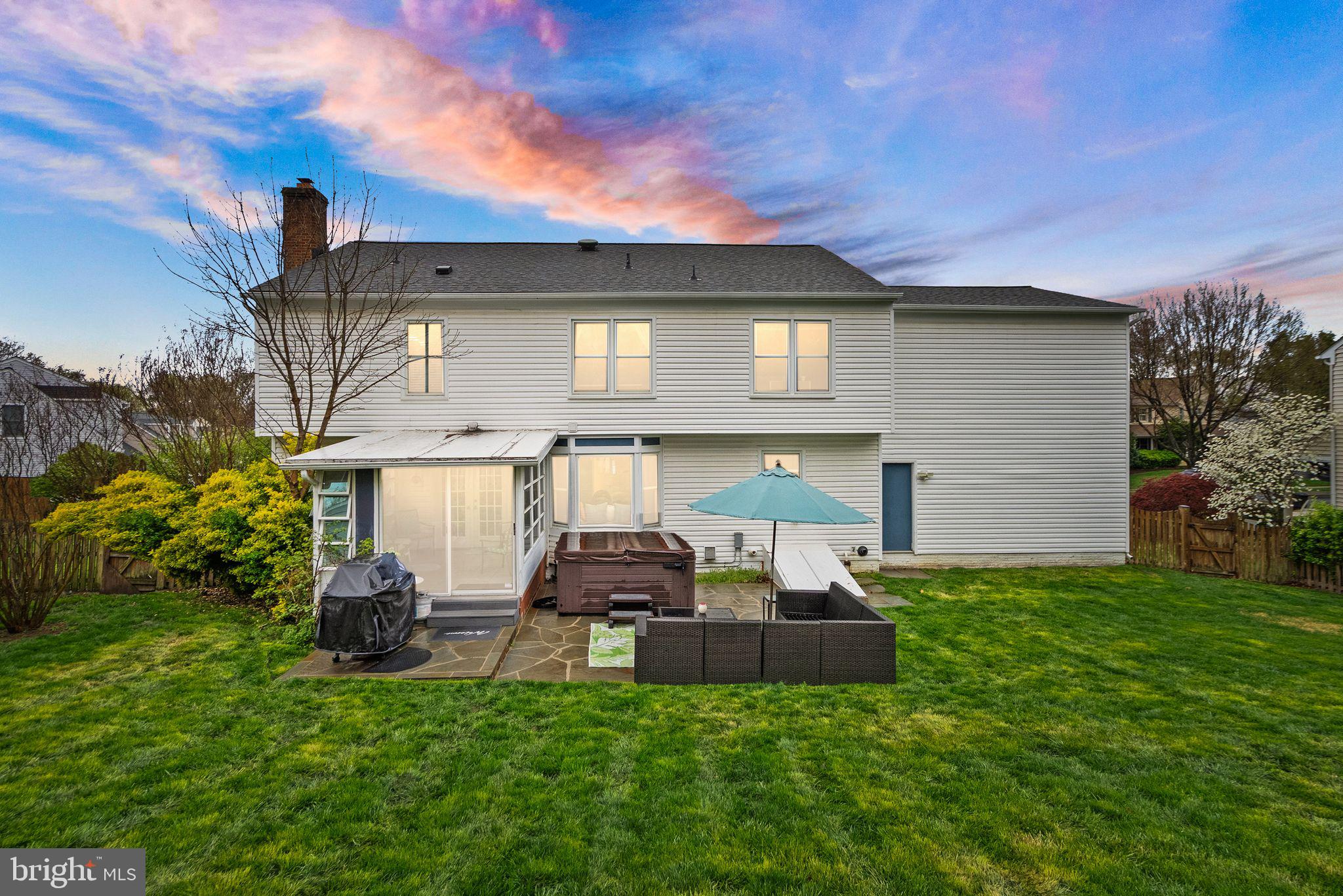 13613 WHITE STONE COURT