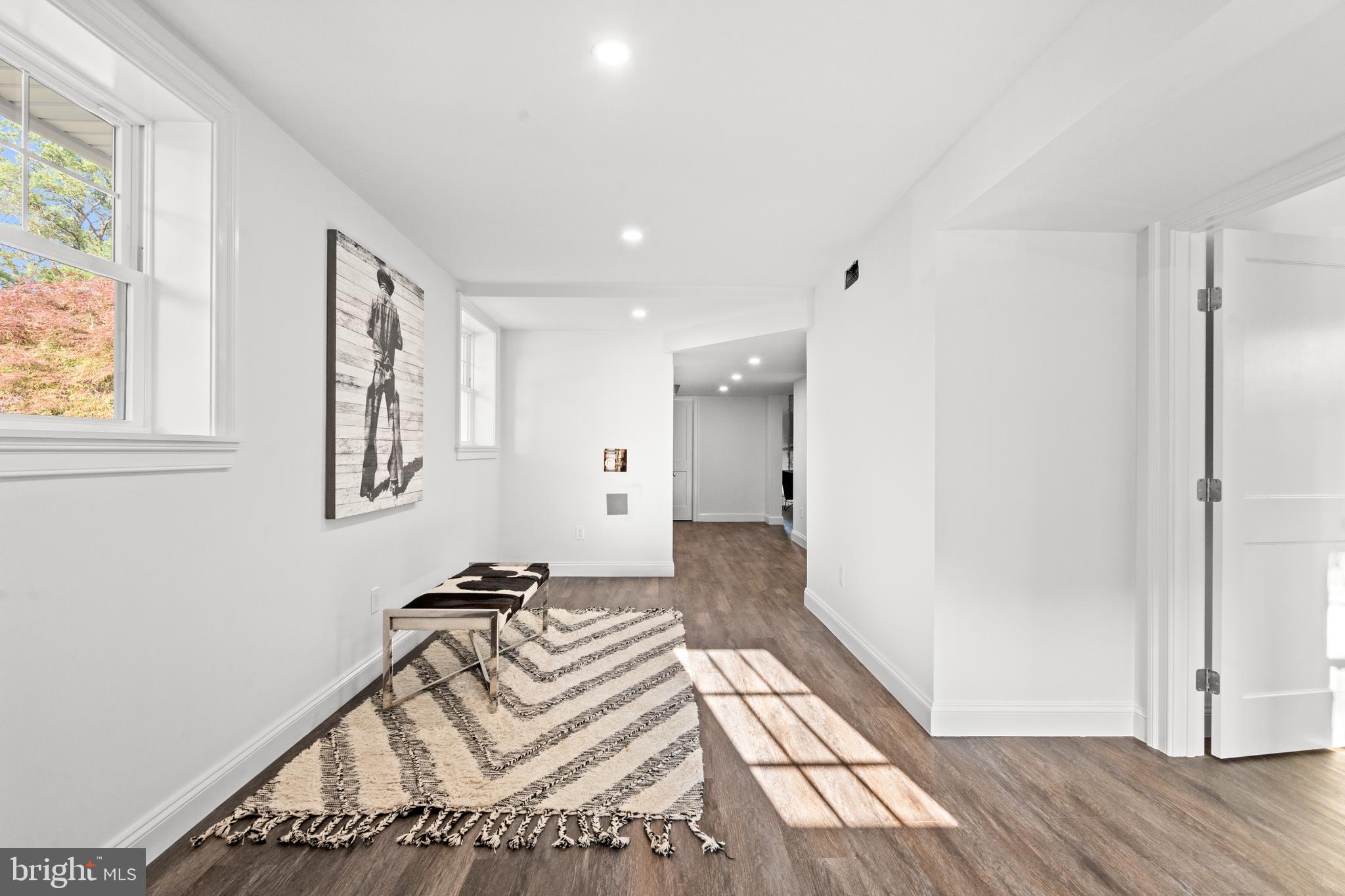 1112 NEAL DRIVE