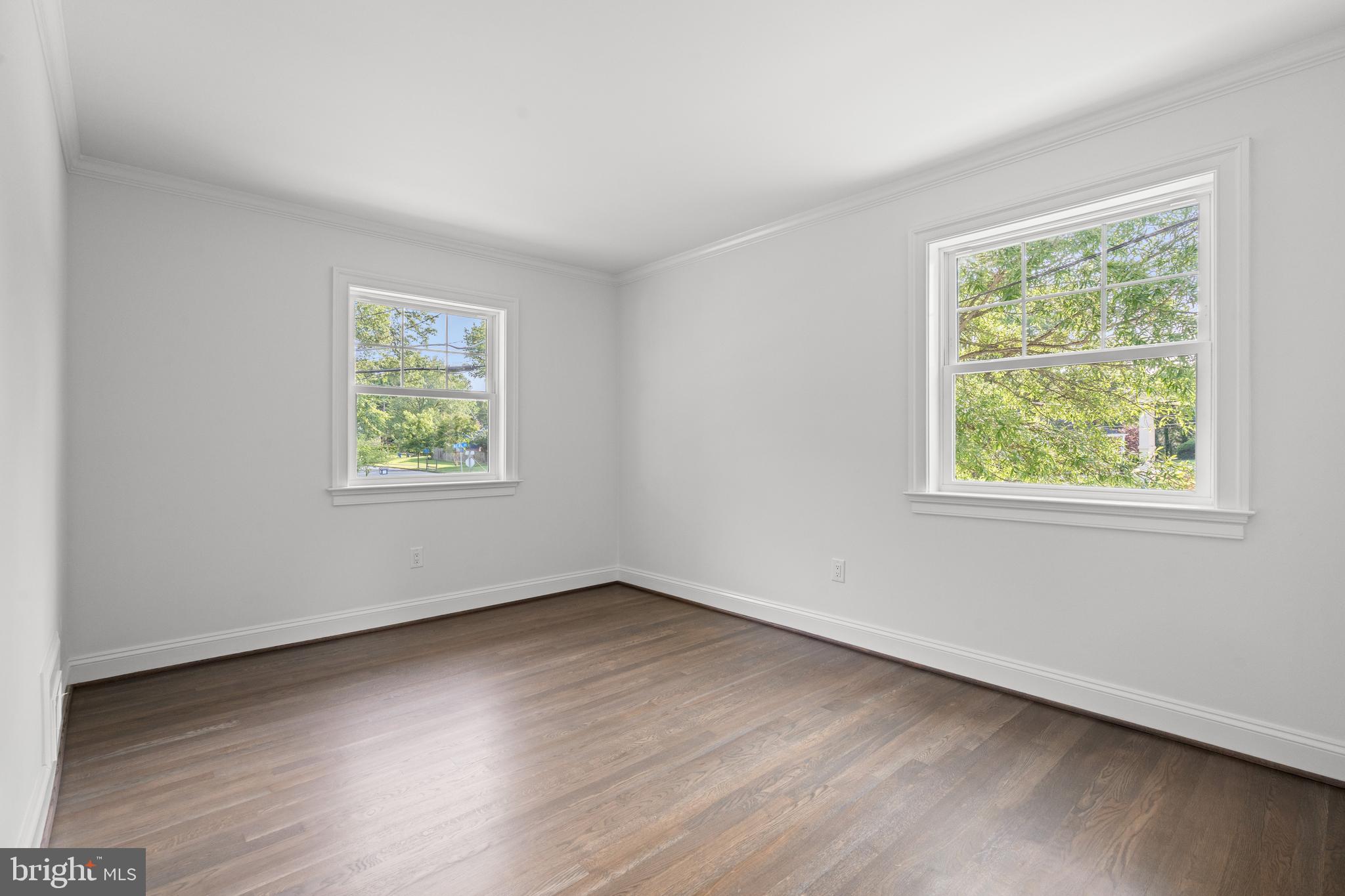 1112 NEAL DRIVE