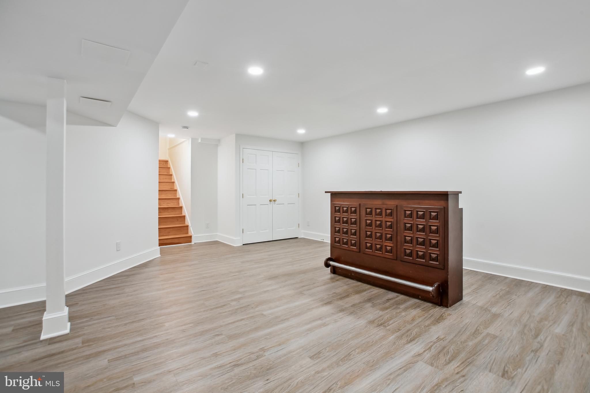 6210 KILCULLEN DRIVE