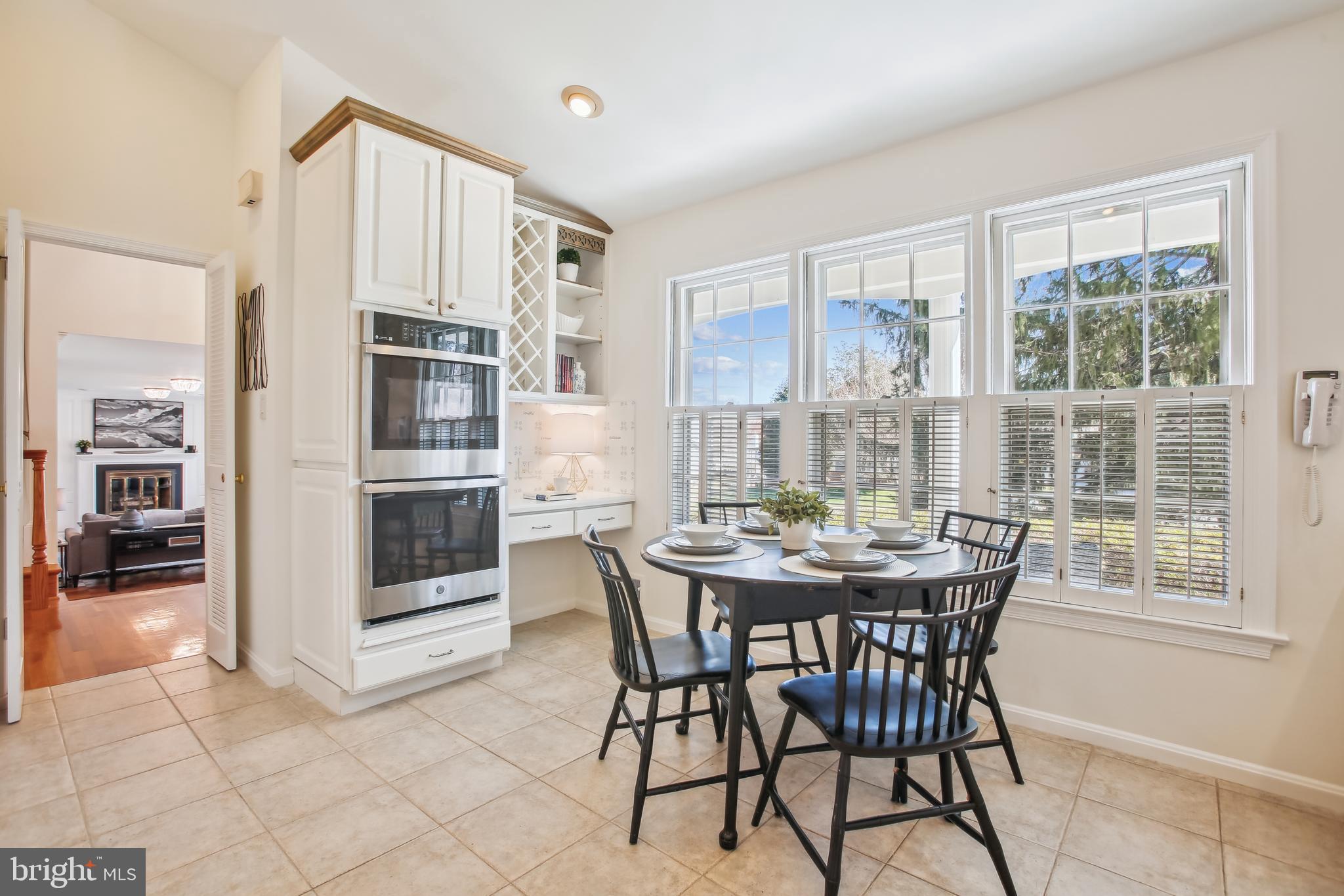 6210 KILCULLEN DRIVE