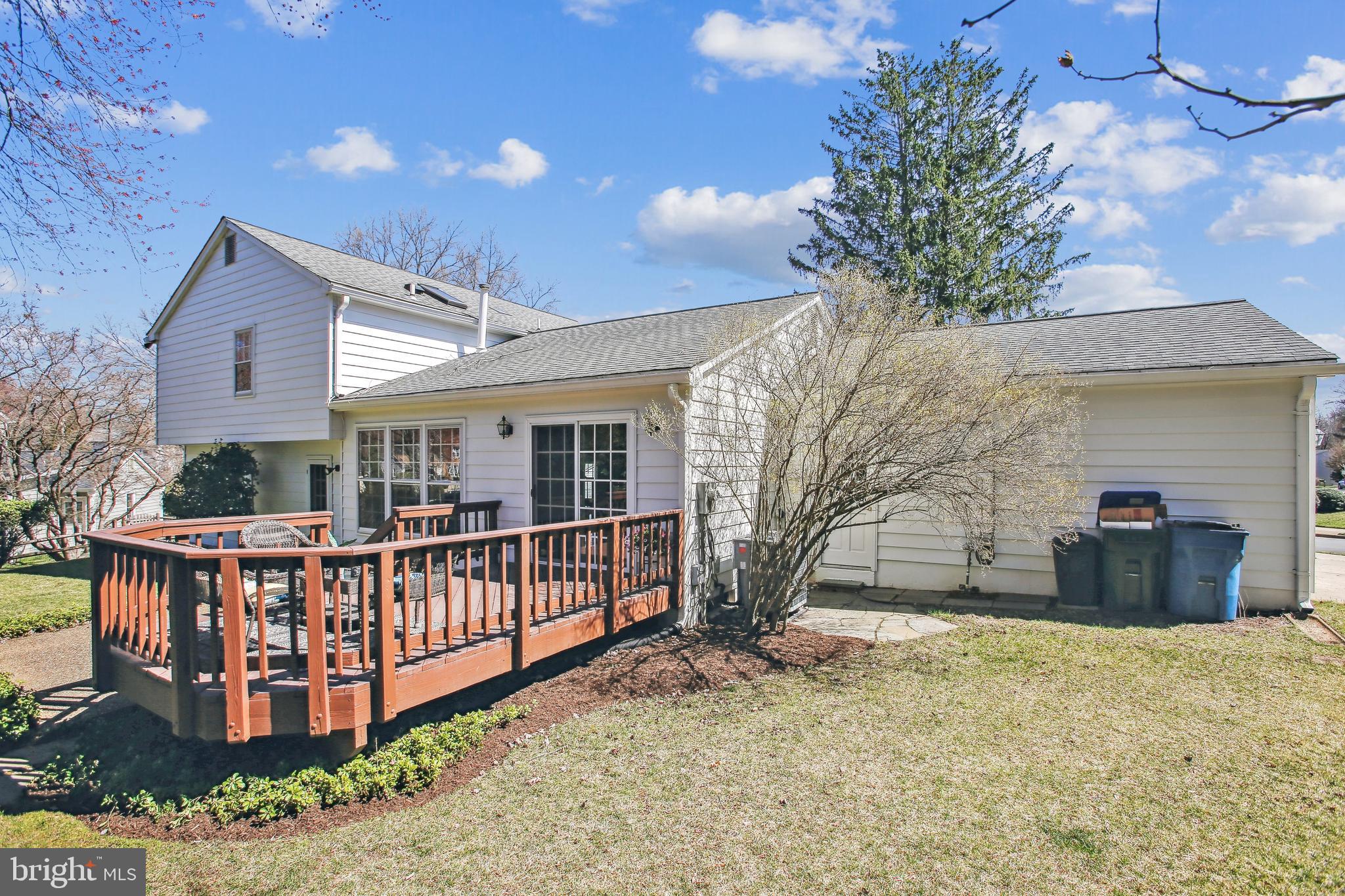 6210 KILCULLEN DRIVE