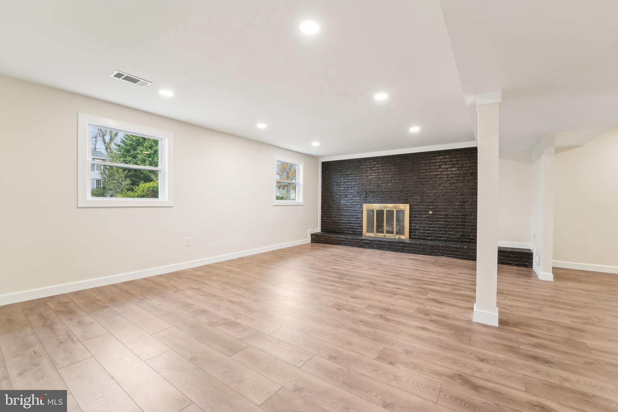 5037 PORTSMOUTH ROAD