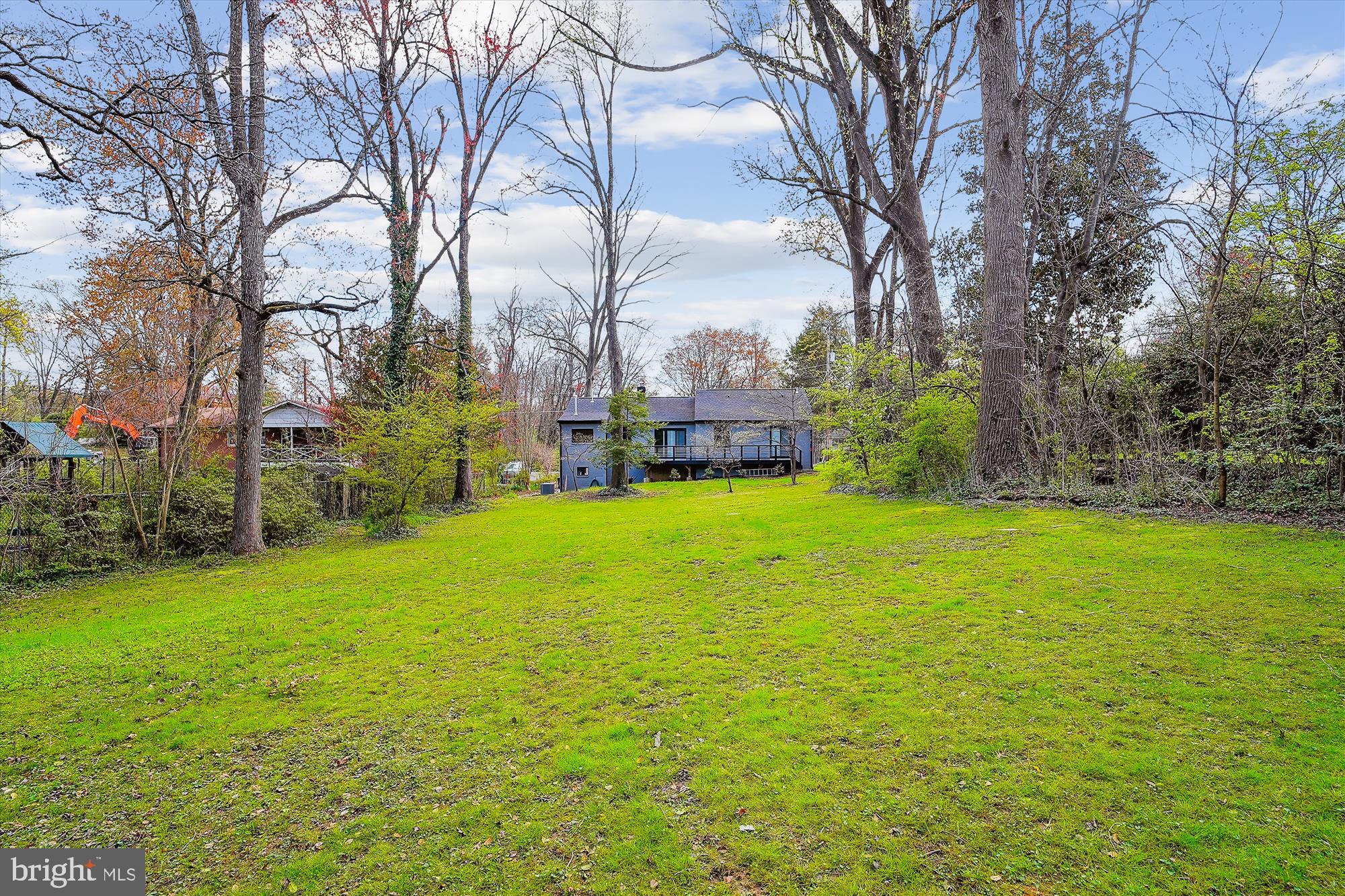 3020 CEDARWOOD LANE
