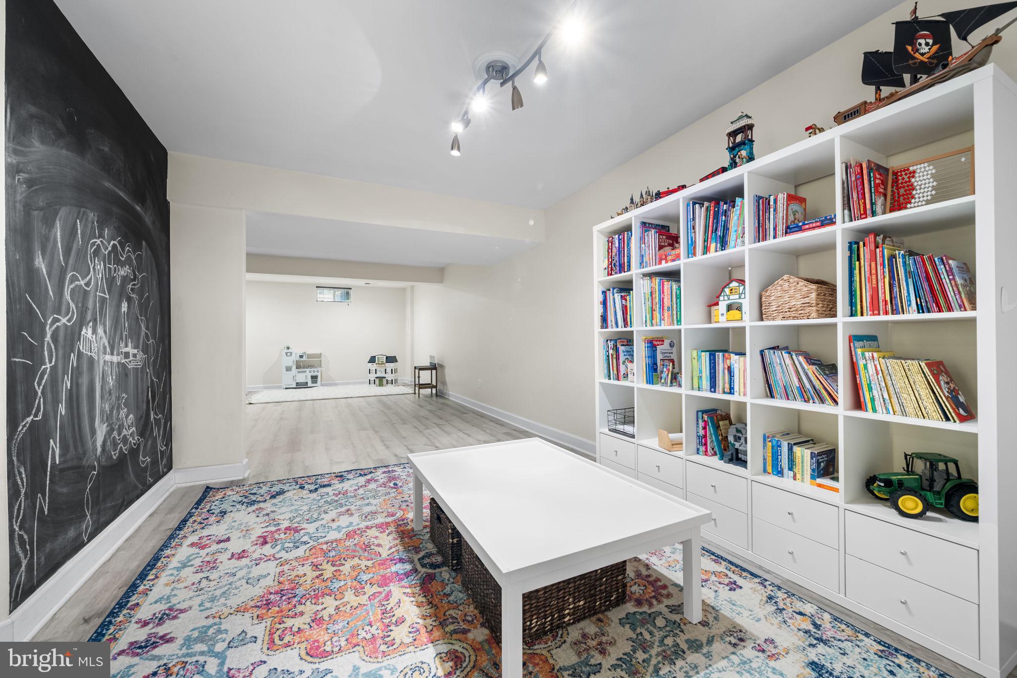 7731 PORTERS HILL LANE