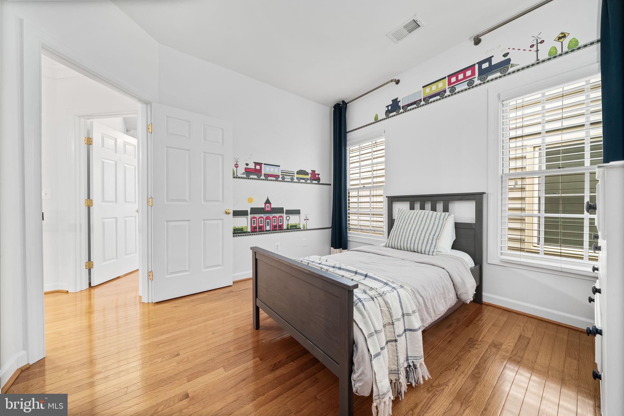 7731 PORTERS HILL LANE