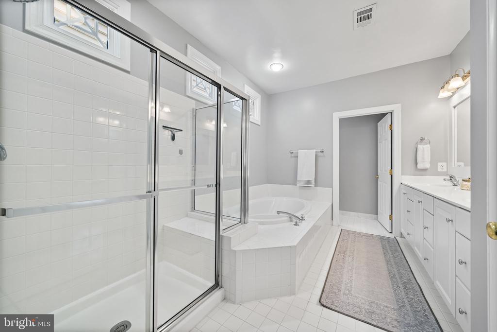 7731 PORTERS HILL LANE