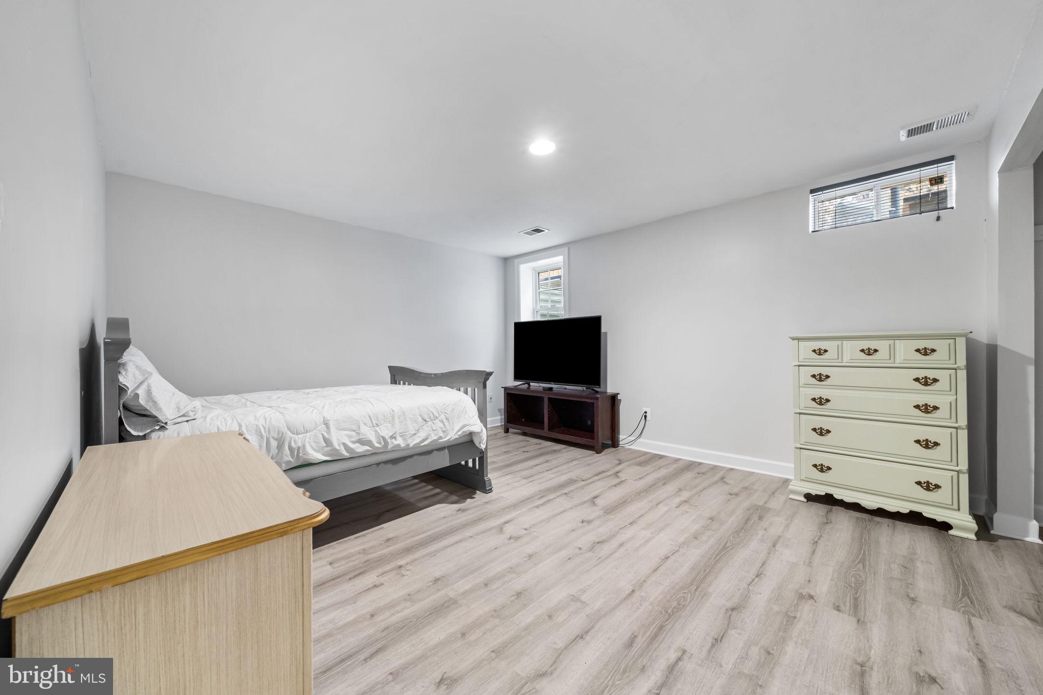 7731 PORTERS HILL LANE