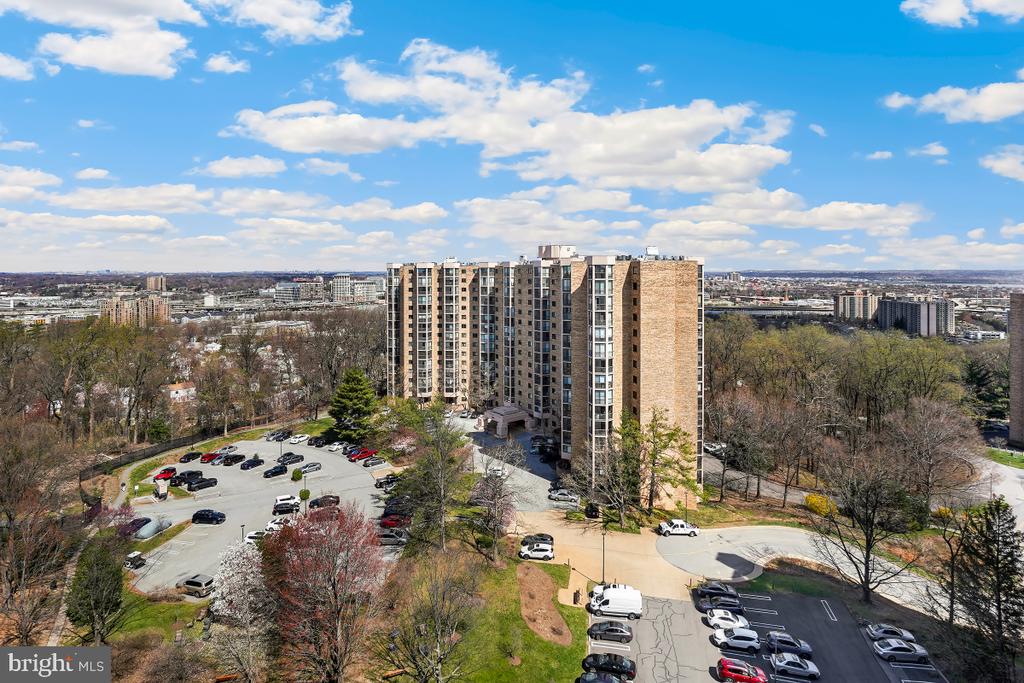 5902 MOUNT EAGLE DRIVE 1615