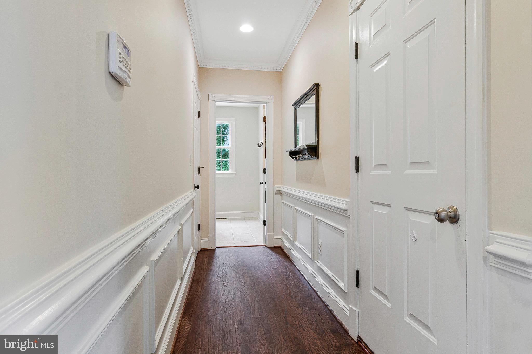 2504 SHERWOOD HALL LANE