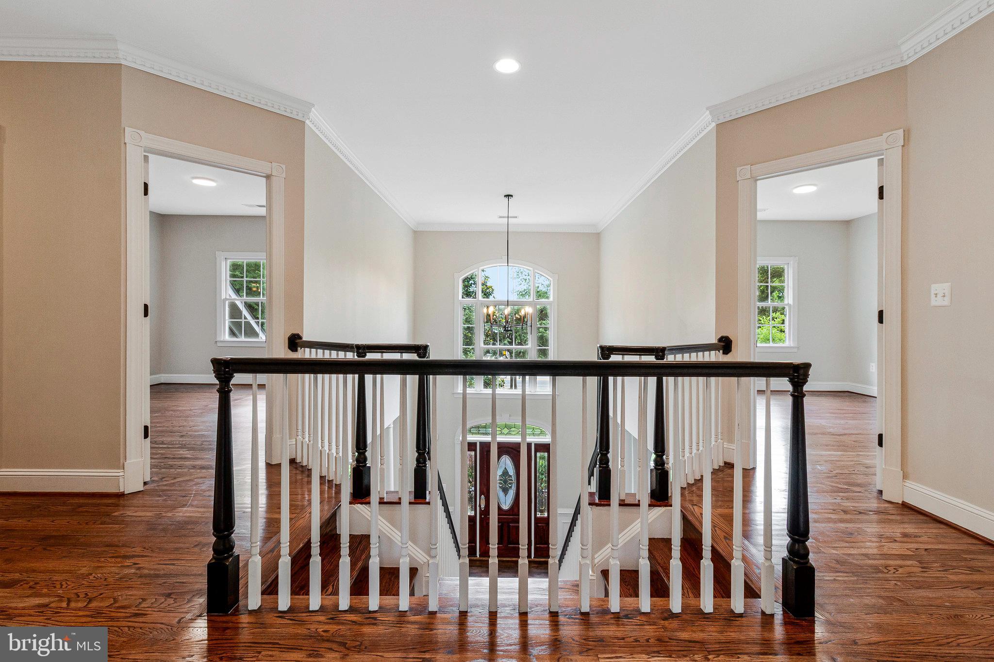 2504 SHERWOOD HALL LANE