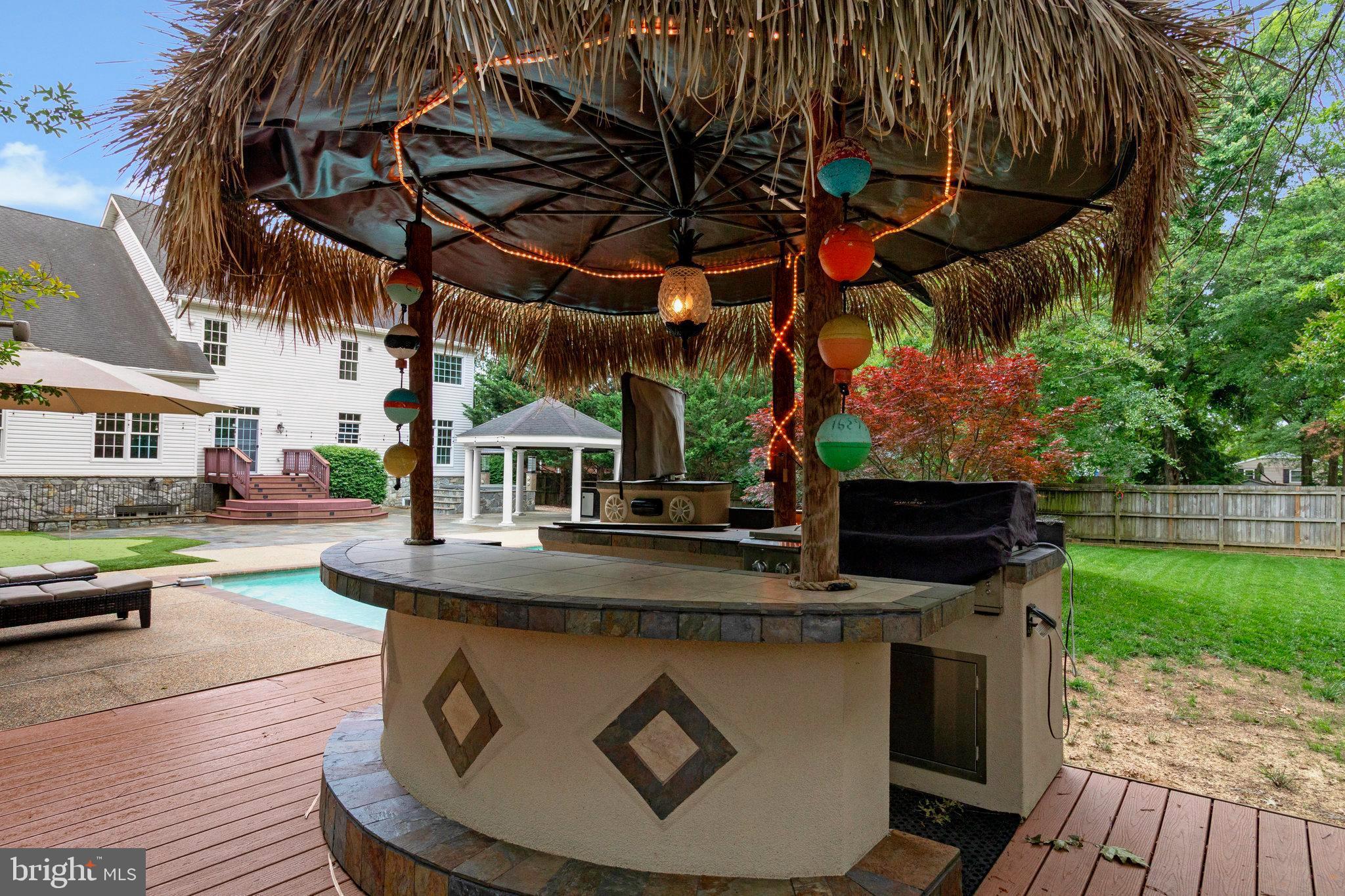 2504 SHERWOOD HALL LANE