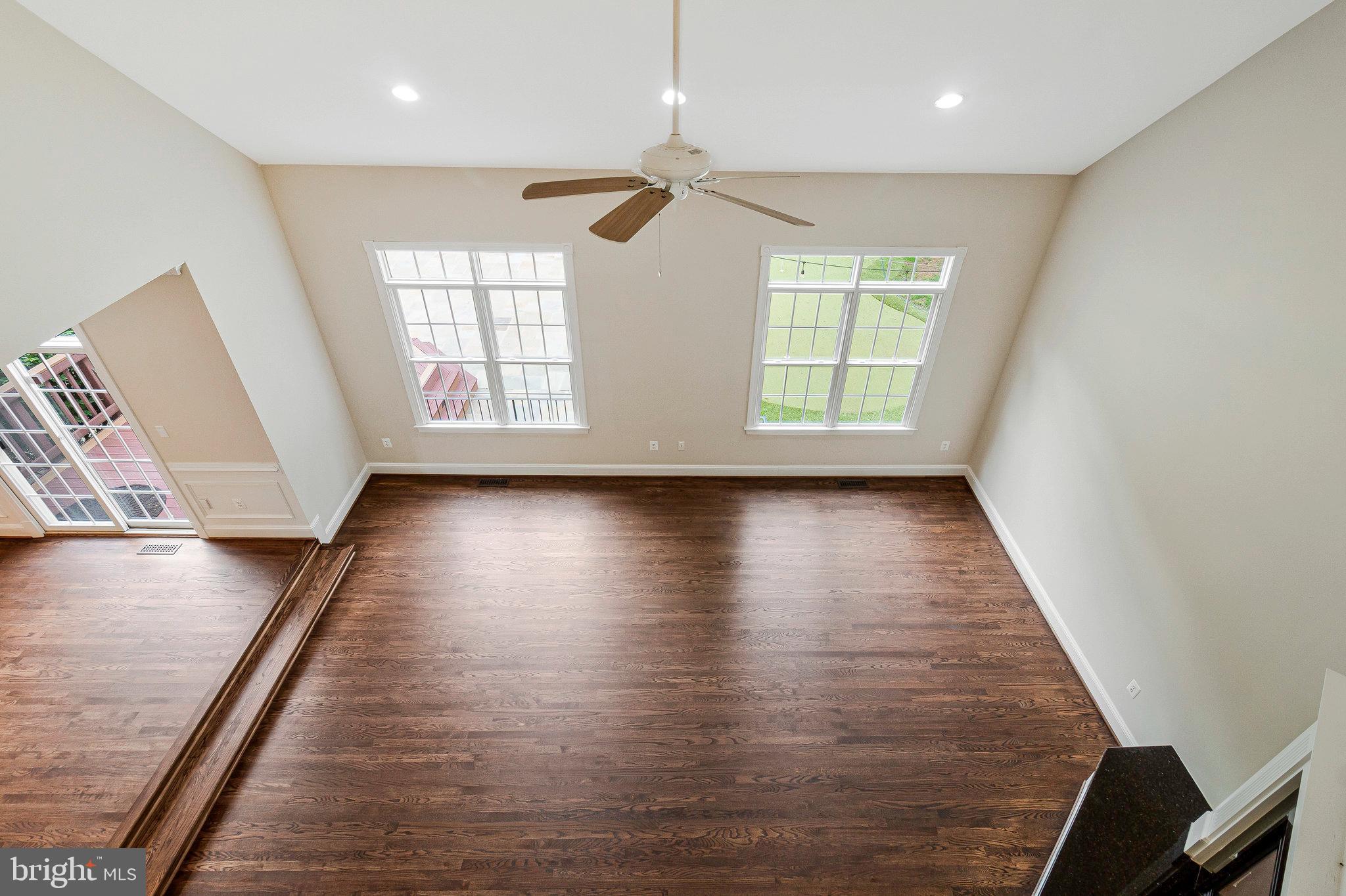 2504 SHERWOOD HALL LANE