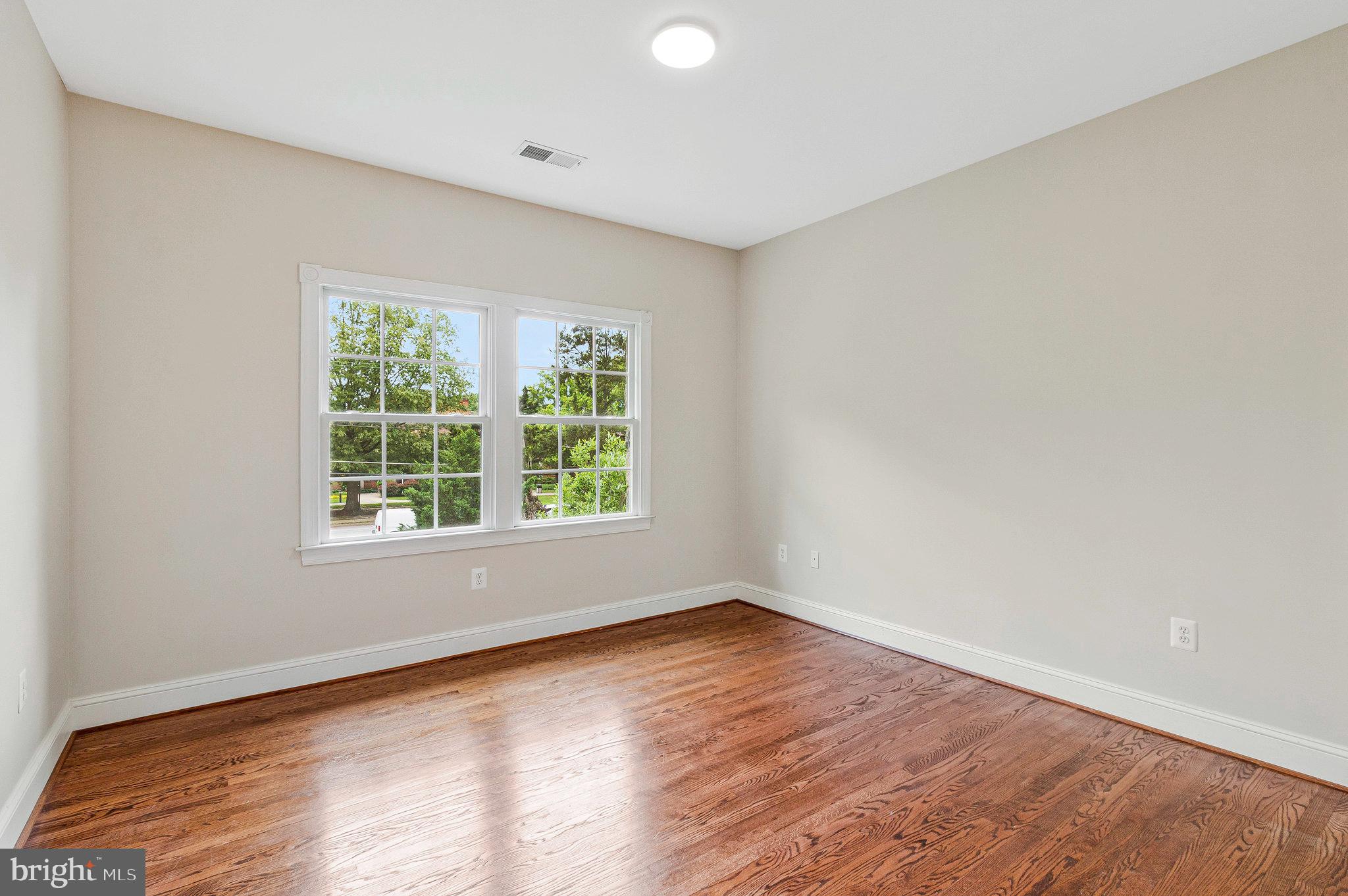 2504 SHERWOOD HALL LANE